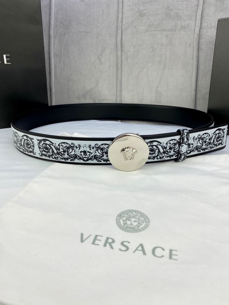 VERSACE